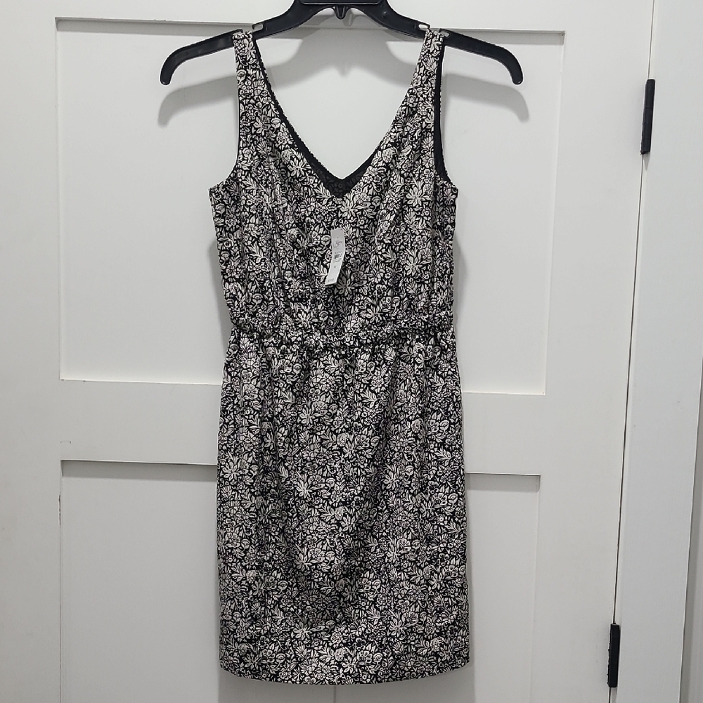 Loft Black and Cream Cute Dress NWT